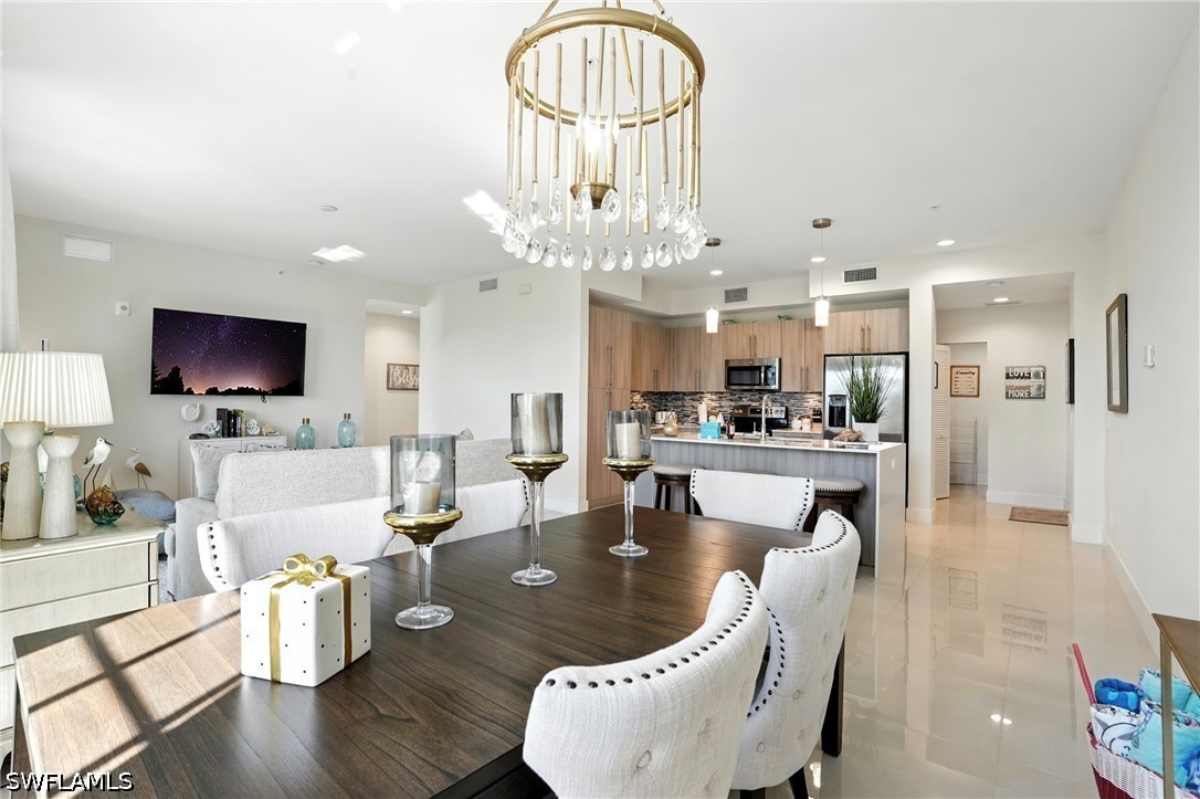 DiningArea