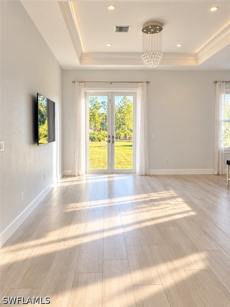 2469 29th, Naples, FL 34120