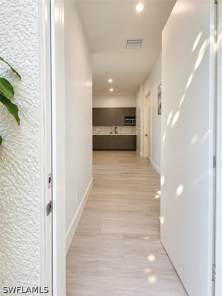 2469 29th, Naples, FL 34120