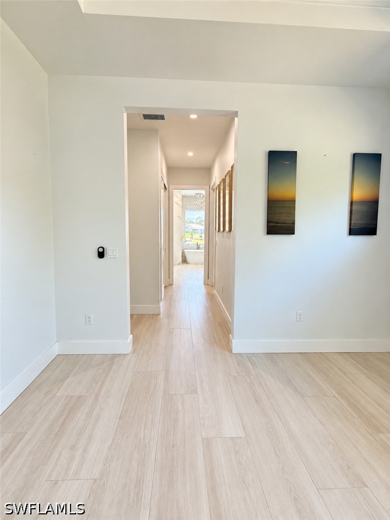 2469 29th, Naples, FL 34120