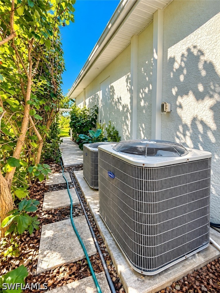 2469 29th, Naples, FL 34120