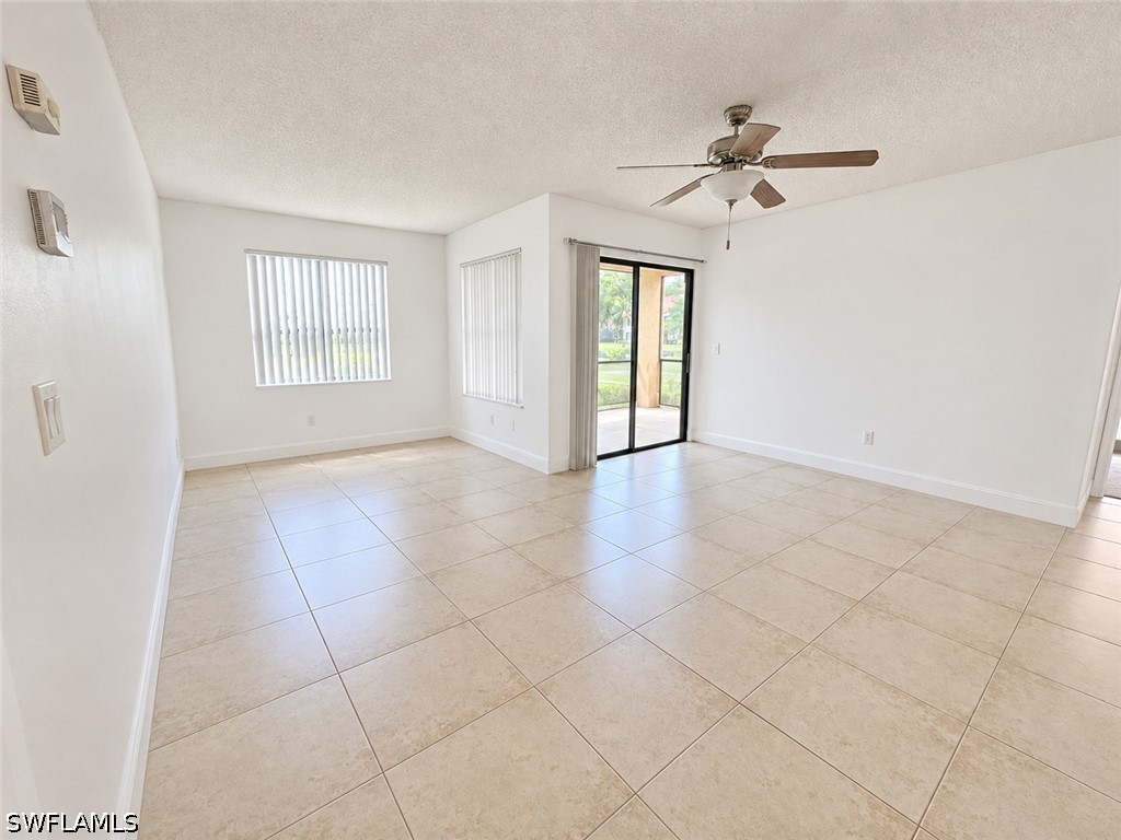 2070 Arbour Walk Unit 3214, Naples, FL 34109