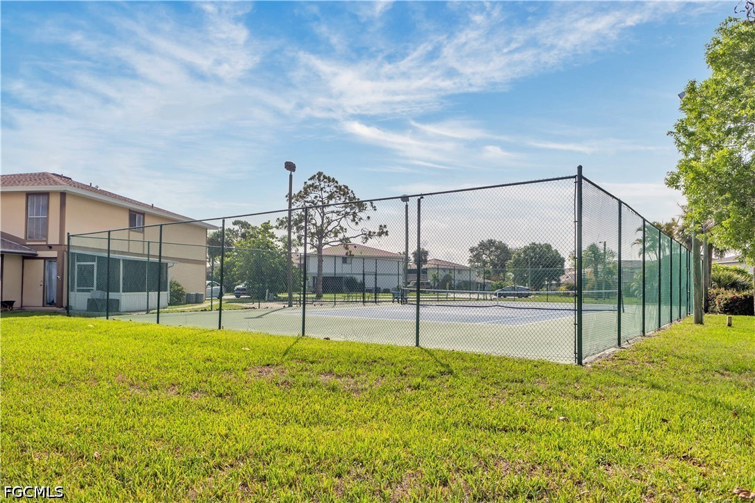 3284 Royal Canadian Unit 4, Fort Myers, FL 33907
