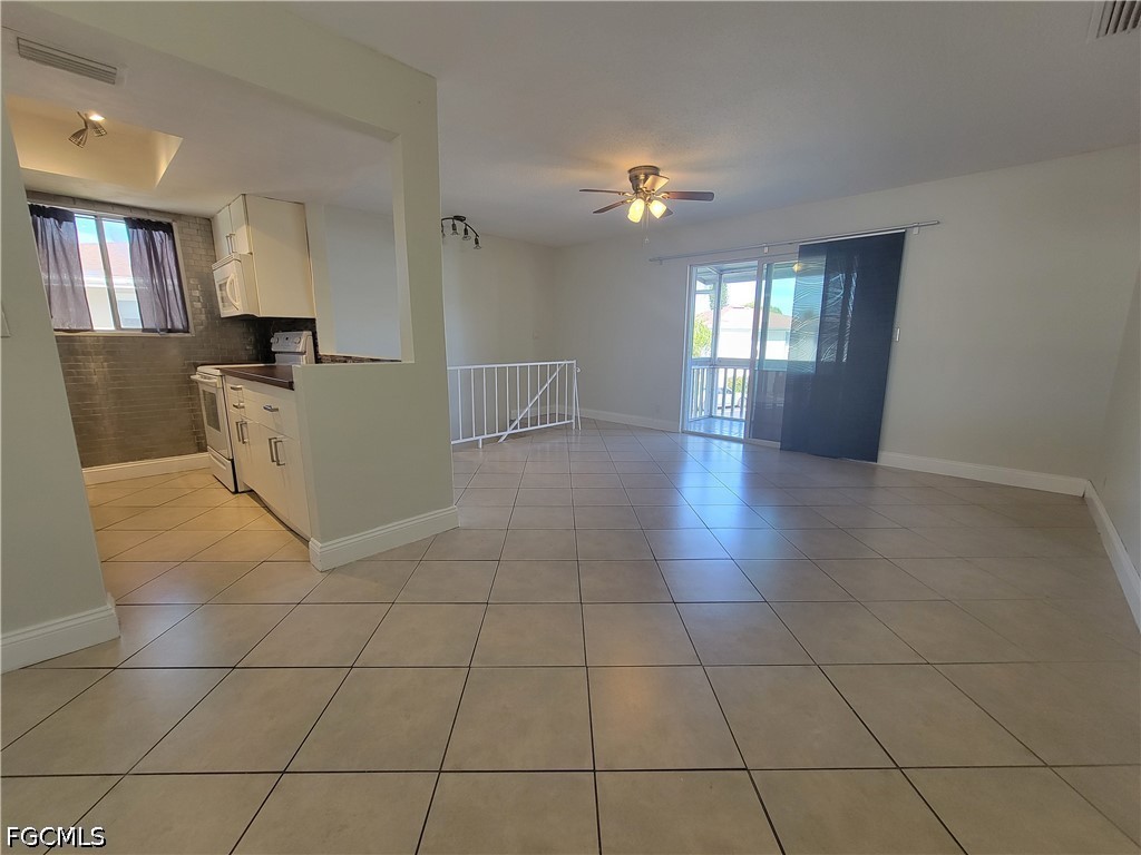 3284 Royal Canadian Unit 4, Fort Myers, FL 33907