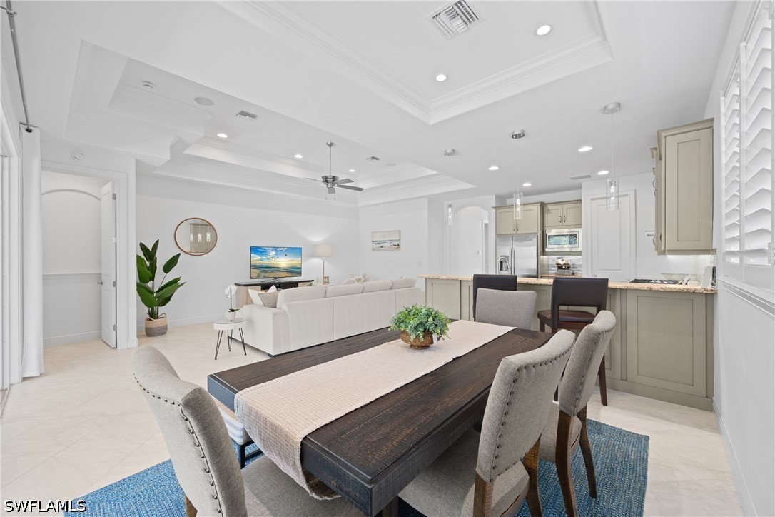DiningArea