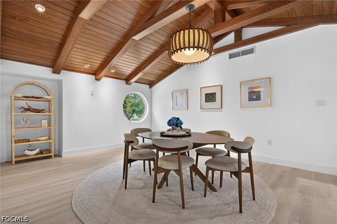 DiningArea