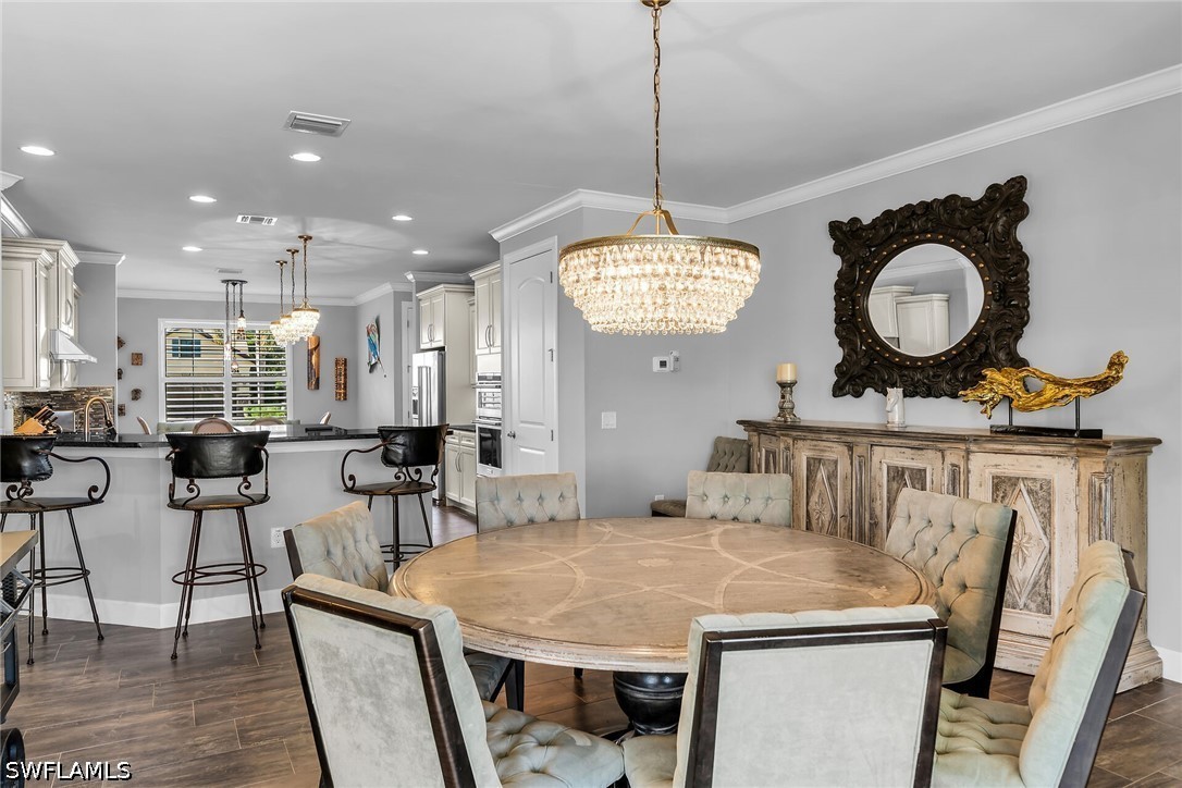DiningArea