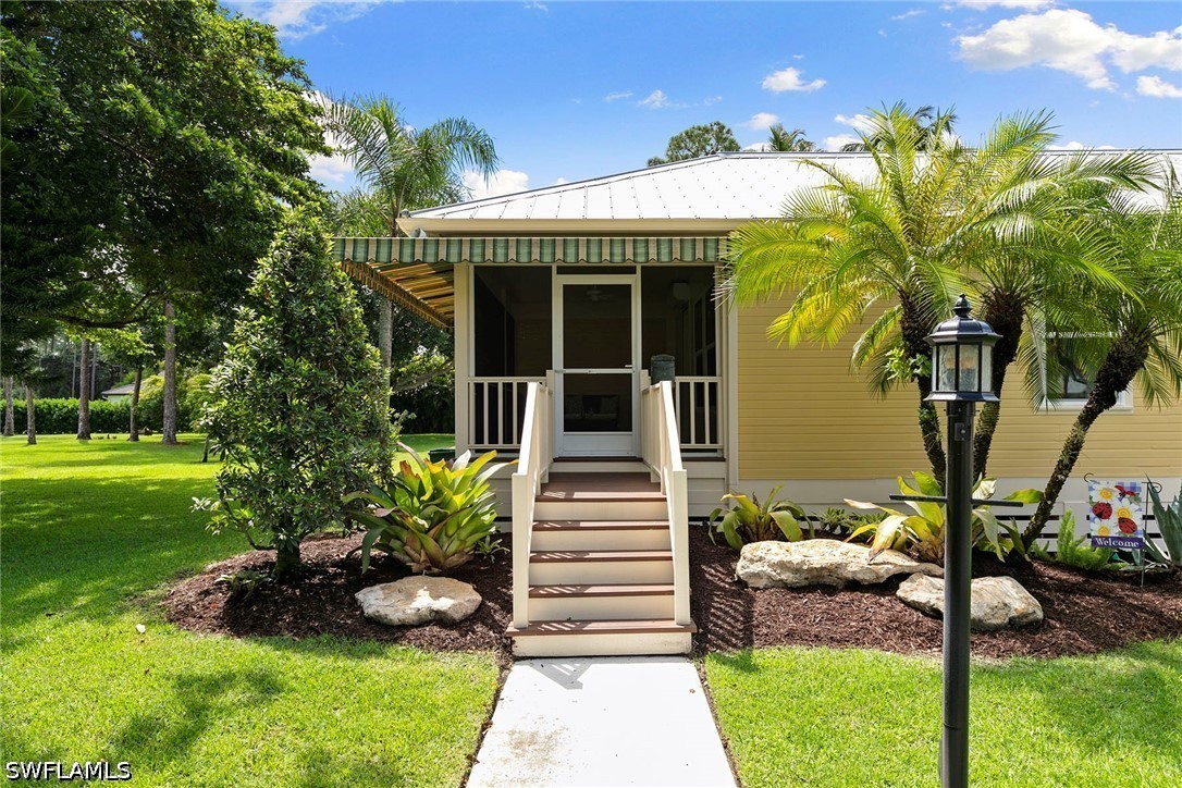 6460 Hidden Oaks, Naples, FL 34119