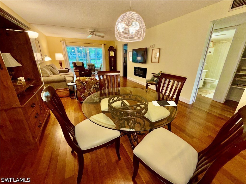 DiningArea