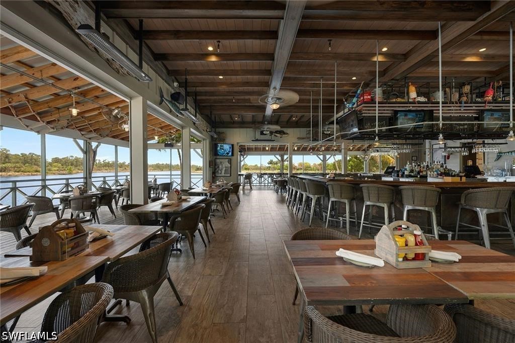 DiningArea