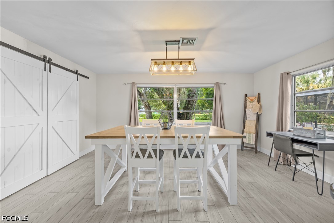 DiningArea