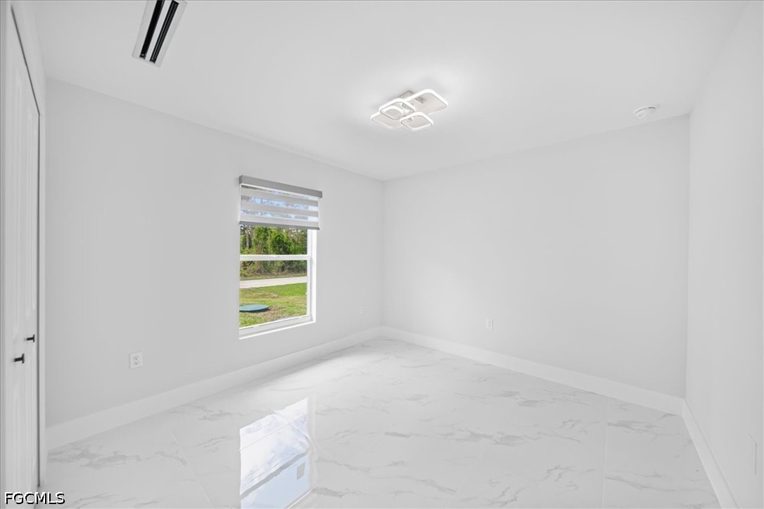 1053 Joponica, Lehigh Acres, FL 33974