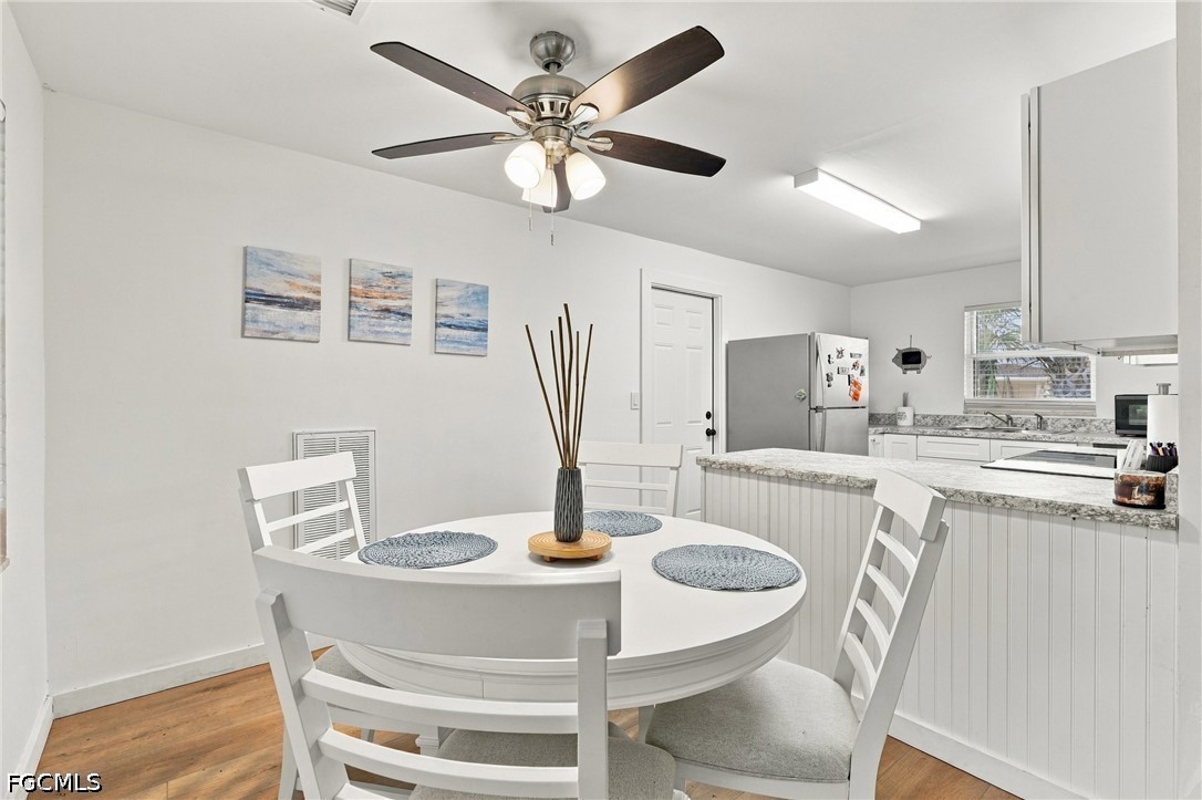 DiningArea