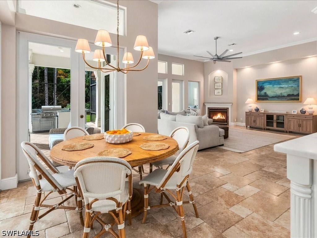 DiningArea
