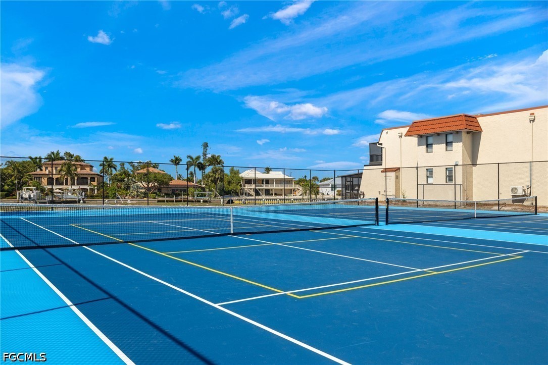 TennisCourt