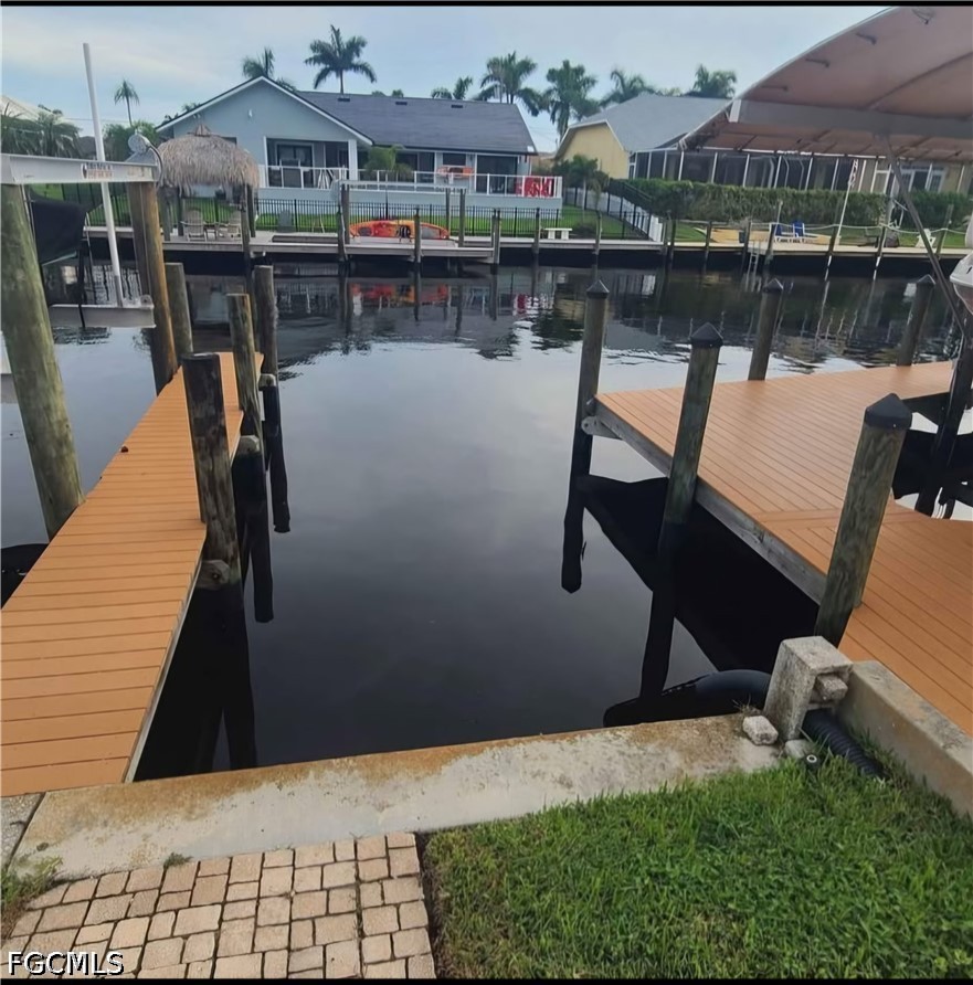 Dock