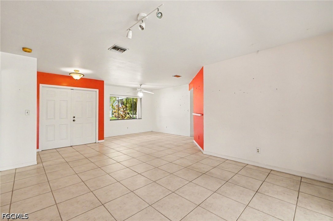 4221 2nd, Cape Coral, FL 33914