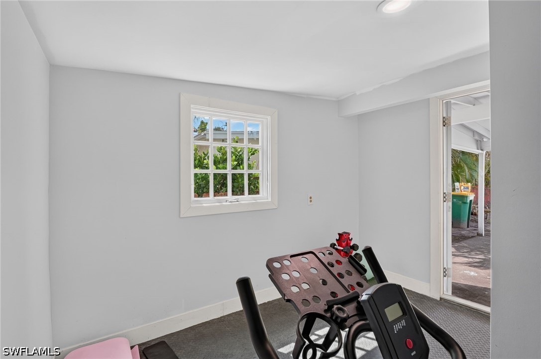 1363 Brookside, Naples, FL 34104