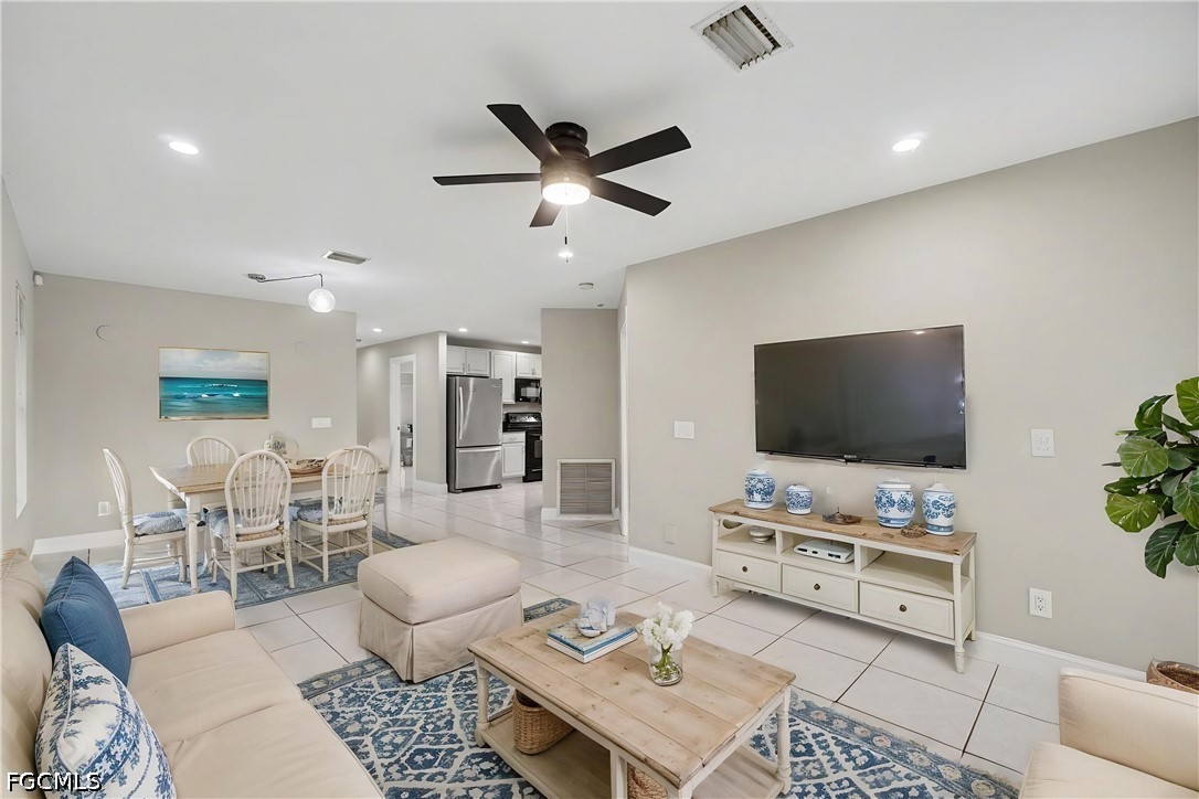 4280 Randall, Naples, FL 34120