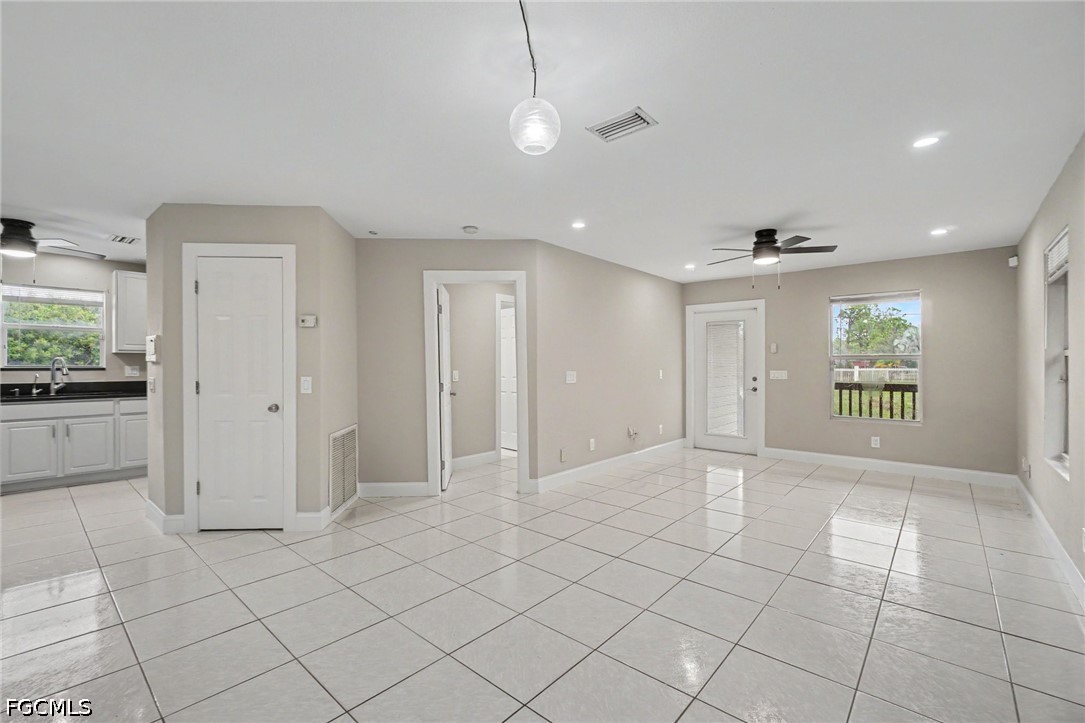 4280 Randall, Naples, FL 34120