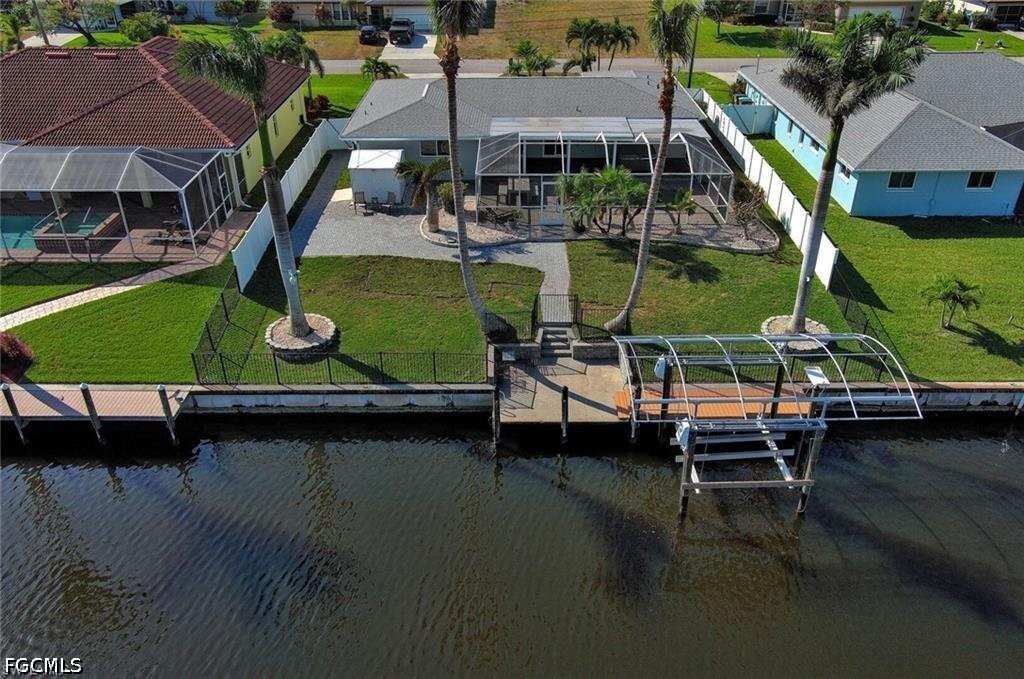 Dock
