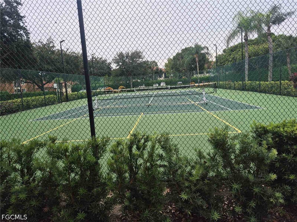 1220 Reserve Unit 107, Naples, FL 34105