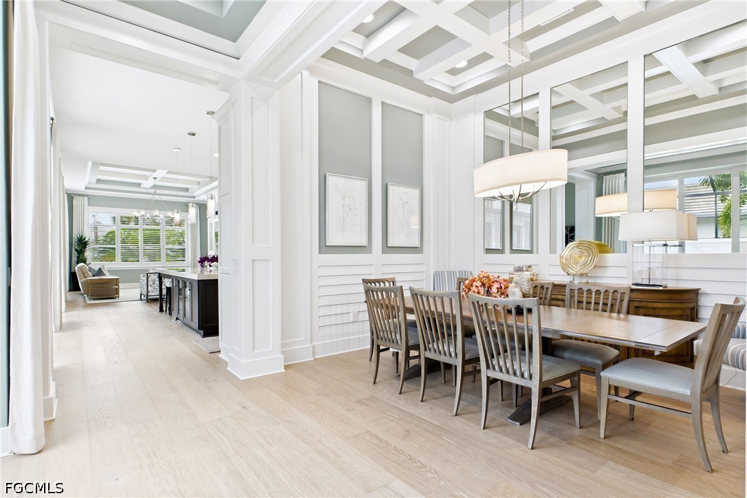 DiningArea