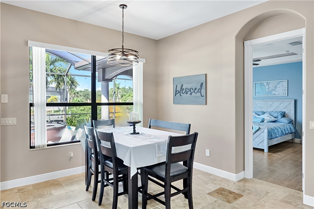 DiningArea
