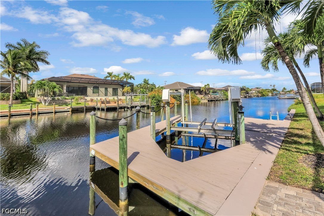 Dock