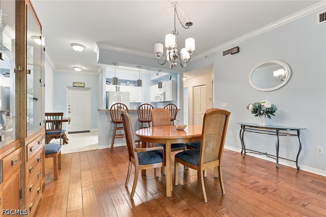 DiningArea