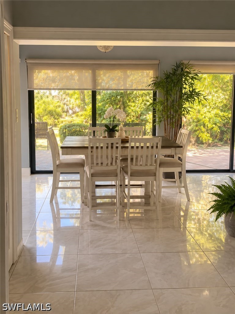 DiningArea