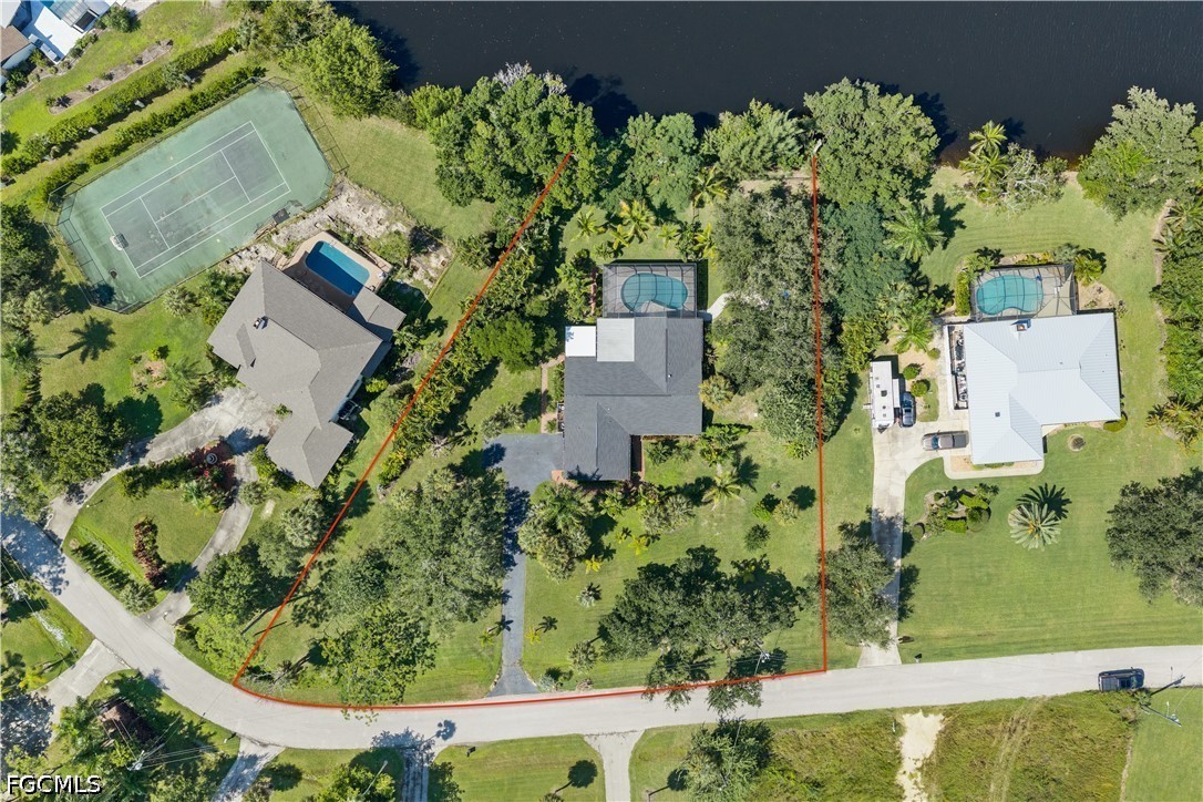 7337 Lake, Fort Myers, FL 33908