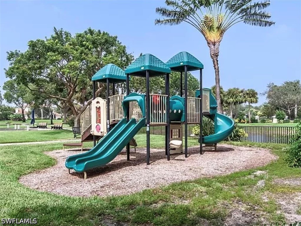 3023 Horizon Unit 2505, Naples, FL 34109