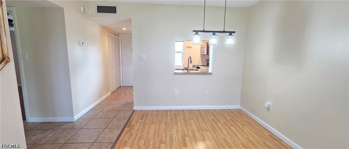 DiningArea