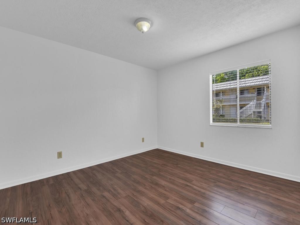 4617 Bayshore Unit H5, Naples, FL 34112