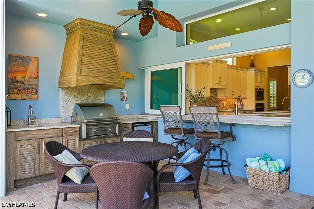 4922 Andros, Naples, FL 34113