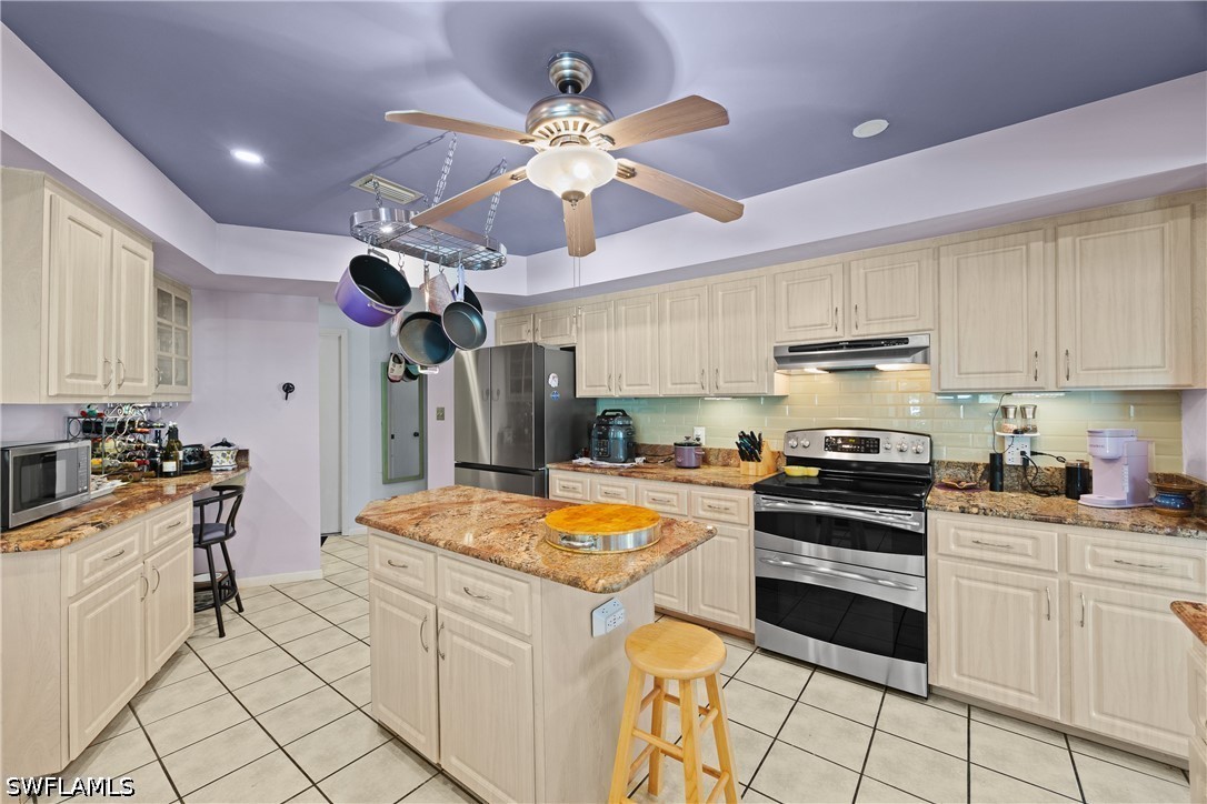 1940 Curling, Naples, FL 34109