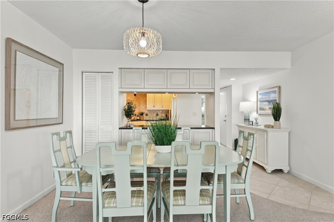 DiningArea