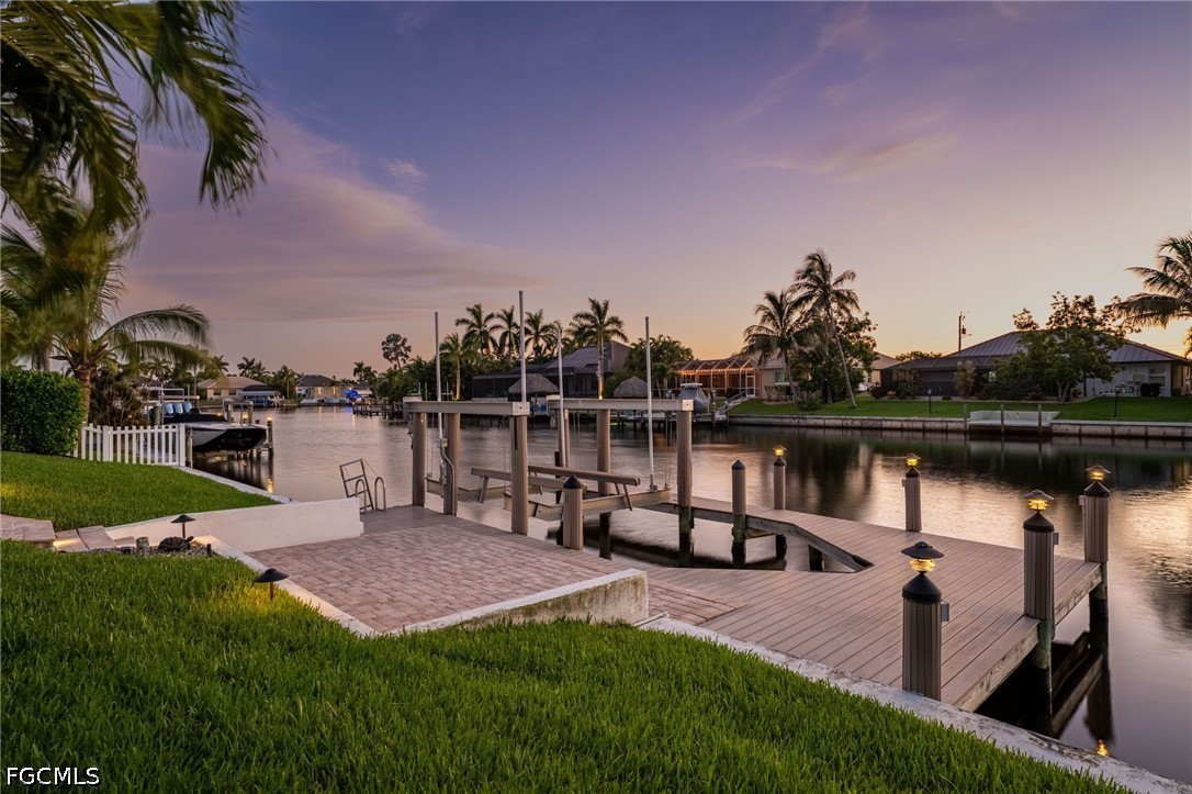 Dock