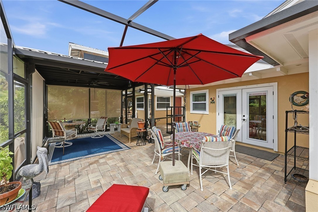 1390 Delmar, Naples, FL 34104