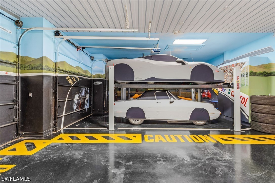 Garage