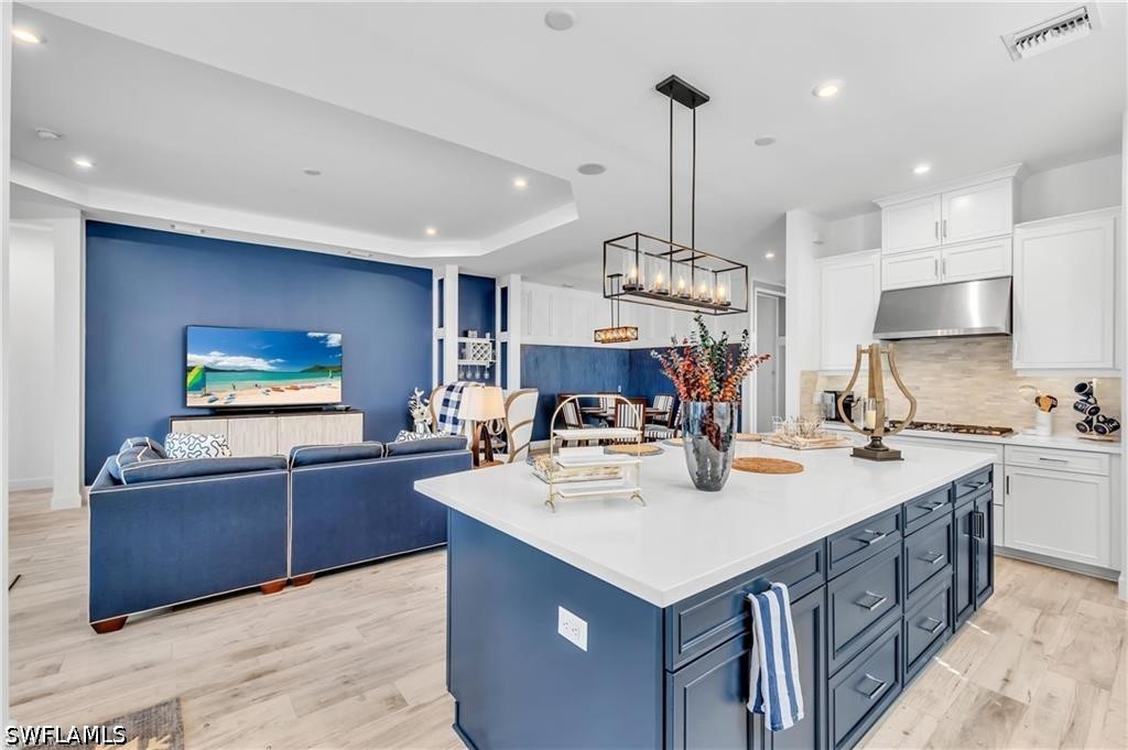 8911 Cappello, Naples, FL 34119