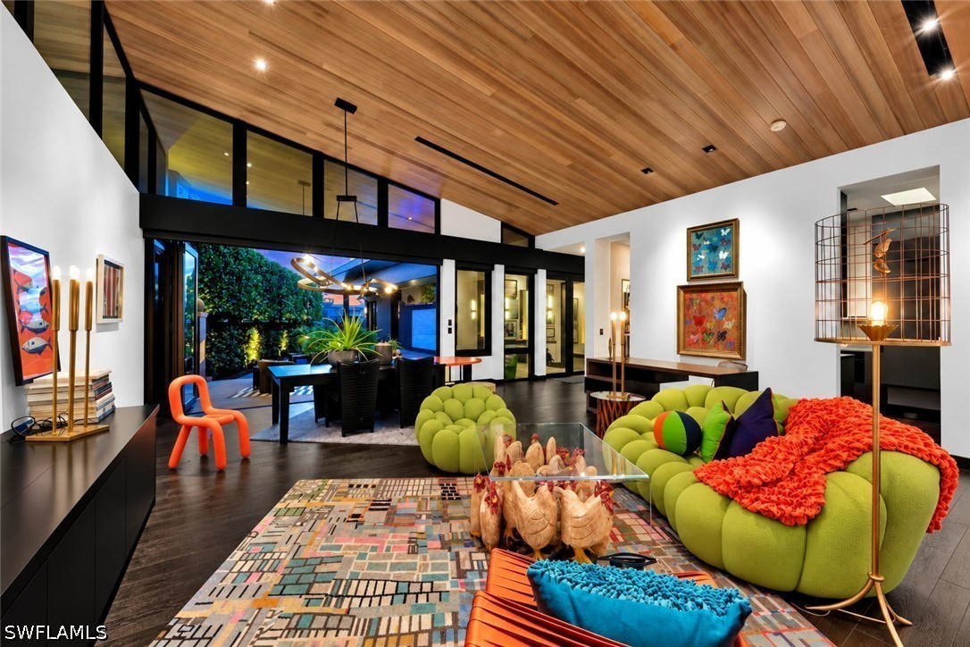 LivingRoom