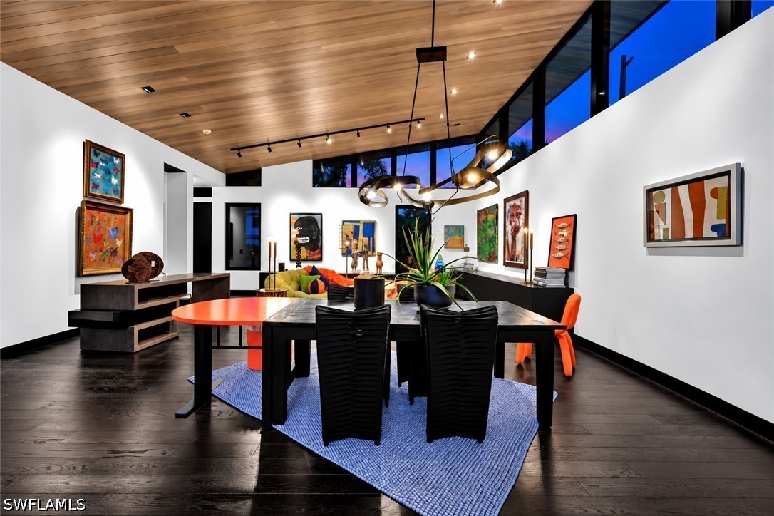 DiningArea