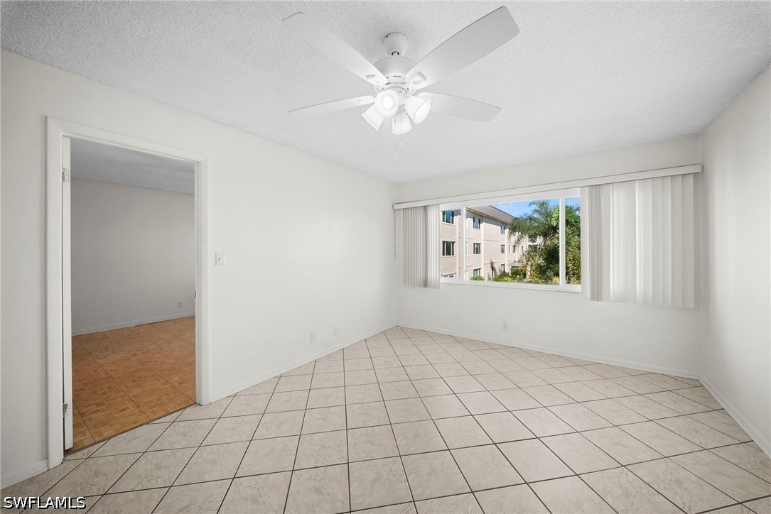1000 Manatee Unit A201, Naples, FL 34114
