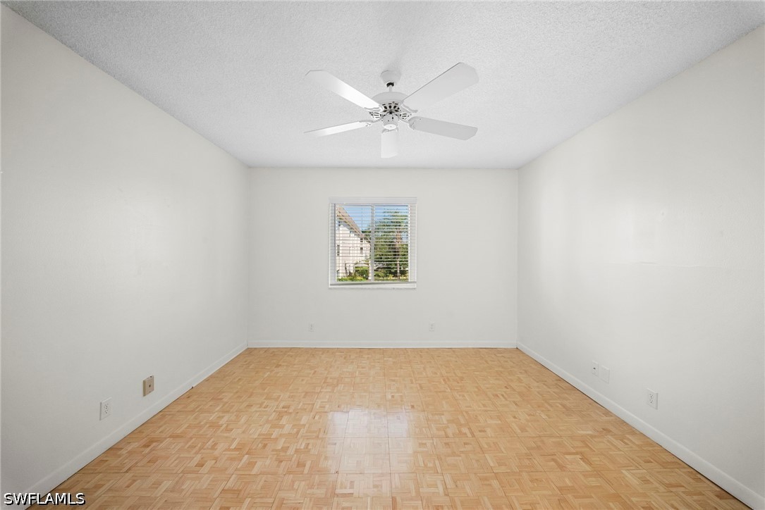 1000 Manatee Unit A201, Naples, FL 34114