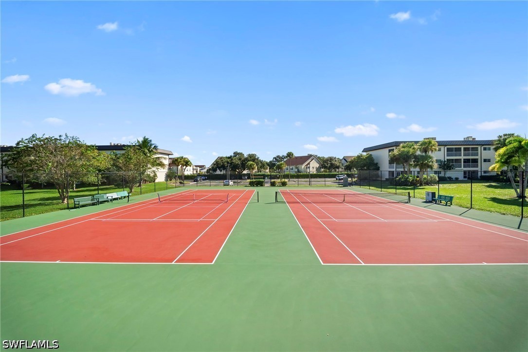 1000 Manatee Unit A201, Naples, FL 34114