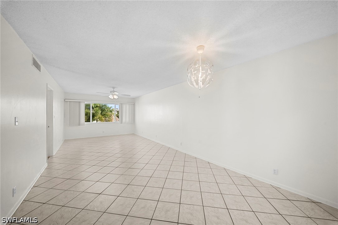 1000 Manatee Unit A201, Naples, FL 34114