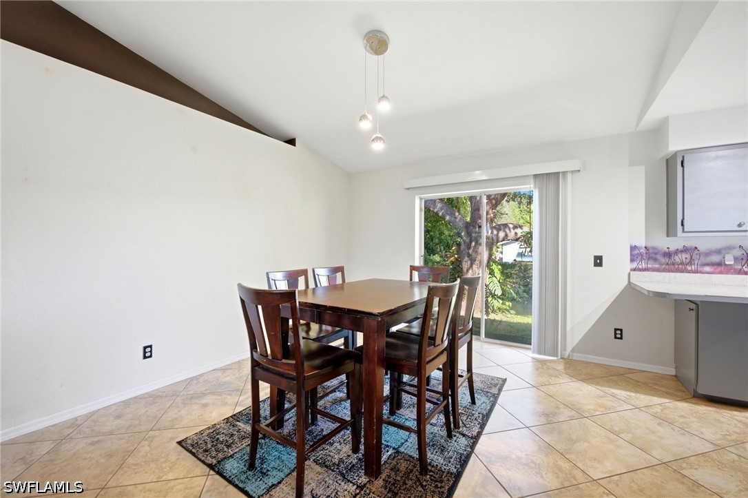 DiningArea