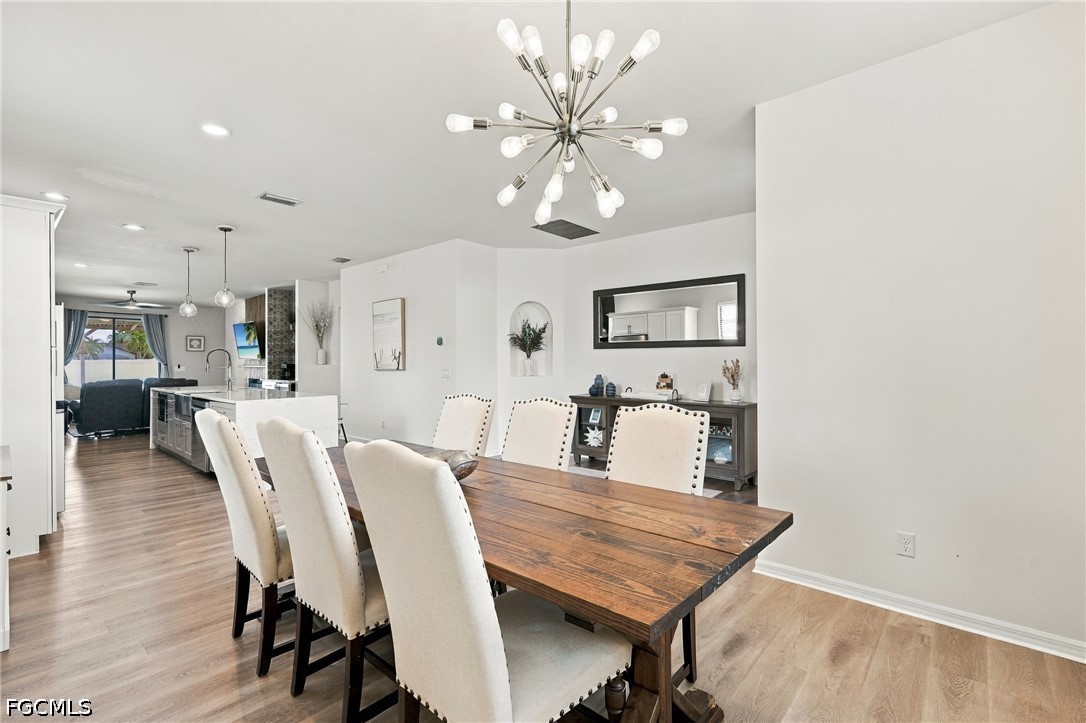DiningArea